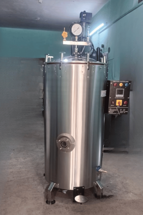 Vertical Autoclave